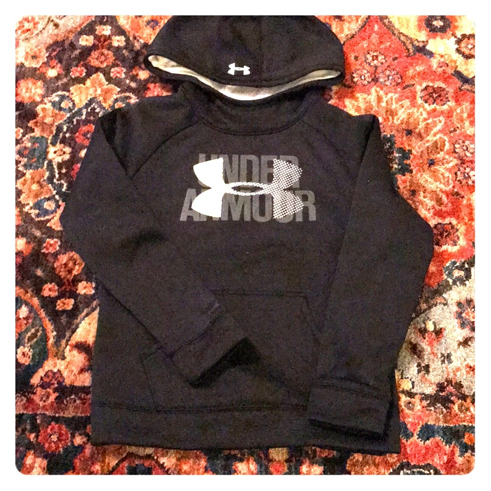 Girls medium storm sweatshirt